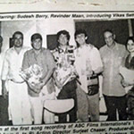 Avtar Bhogal with Sonu Nigam and other crew on the first song recording of film Tasveer